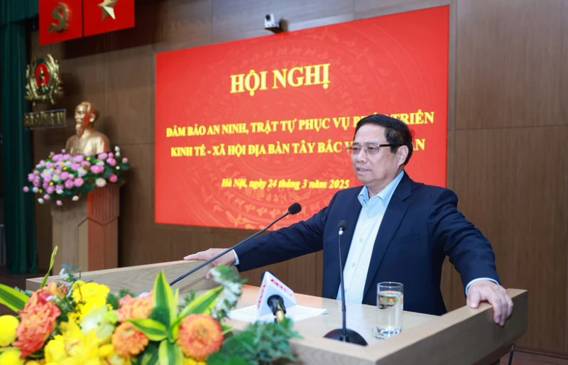 范明正总理在会上发表讲话。（图片来源：越通社）