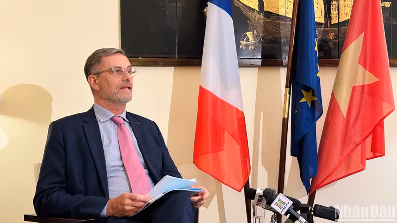 法国驻越南大使奥利维耶·布罗谢。