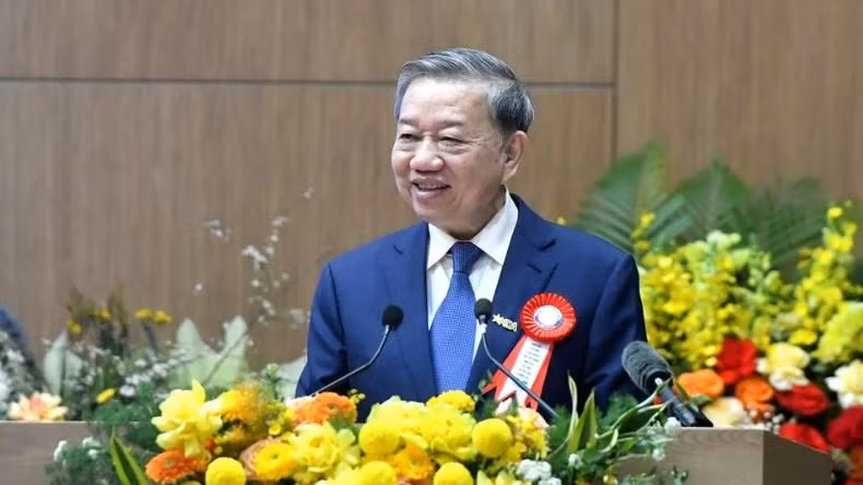 苏林总书记在会上发表指导性讲话。（登科 摄）