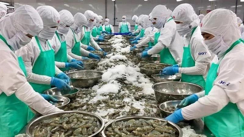 近年来，越南对美国的农林水产品出口每年均超过130亿美元（顺差超过100亿美元），而从美国的进口额约为30亿美元/年。