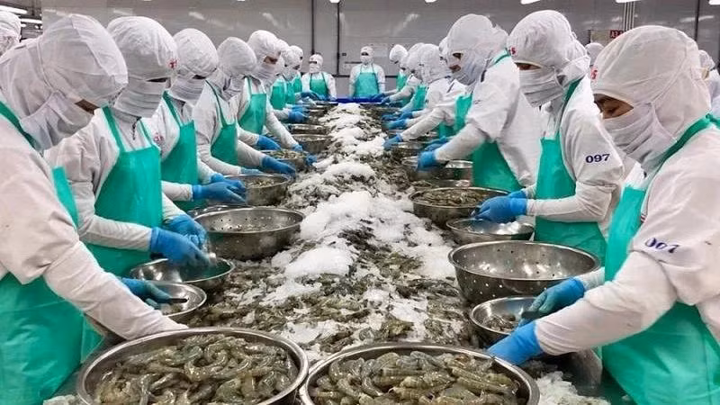 近年来，越南对美国的农林水产品出口每年均超过130亿美元（顺差超过100亿美元），而从美国的进口额约为30亿美元/年。