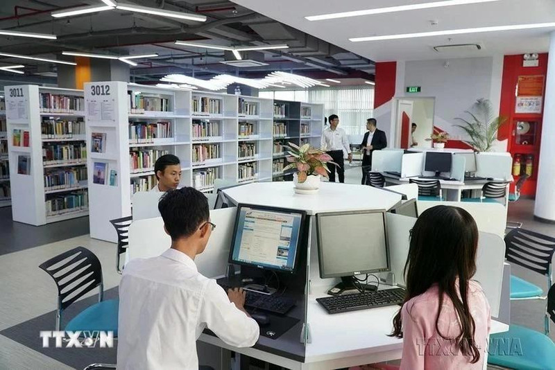 胡志明市孙德胜大学的图书馆。（图片来源：越通社）