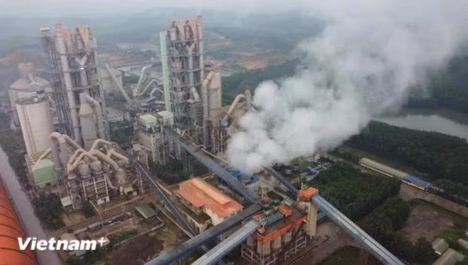 世行建议越南加大减排力度，力争2050年实现净零排放。
