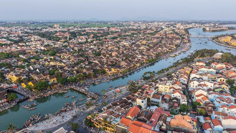 会安市被联合国教科文组织列为世界文化遗产，继续成为国内外游客不可错过的目的地。