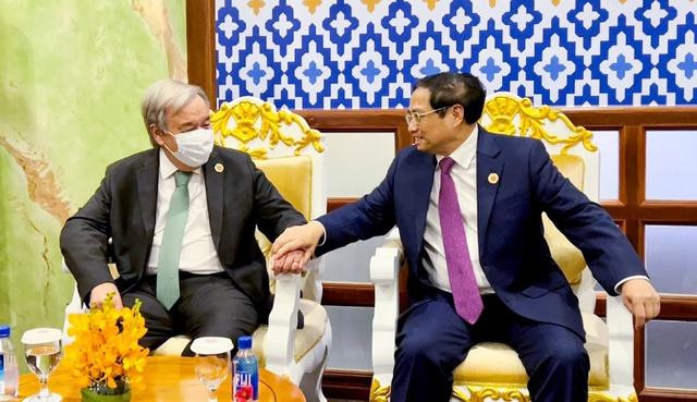 范明正总理会见联合国秘书长安东尼奥·古特雷斯 