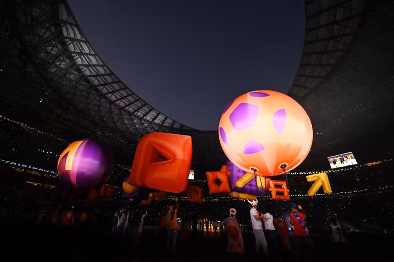 2022年世界杯元素亮相。