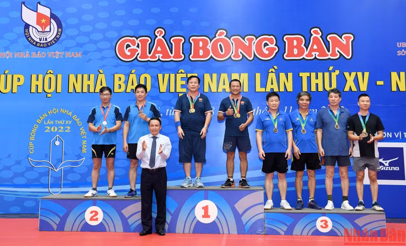 男子双打奖颁奖仪式。