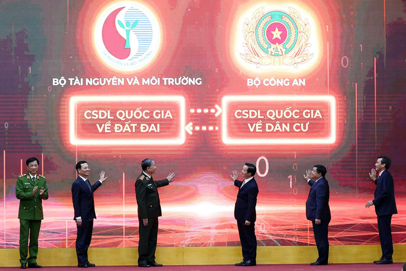 越南自然资源与环境部举行“土地数据库与国家人口数据库对接”启动仪式。