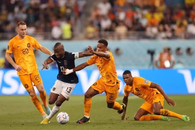 恩纳•瓦伦西亚成为了本场比赛厄瓜多尔队的关键先生。