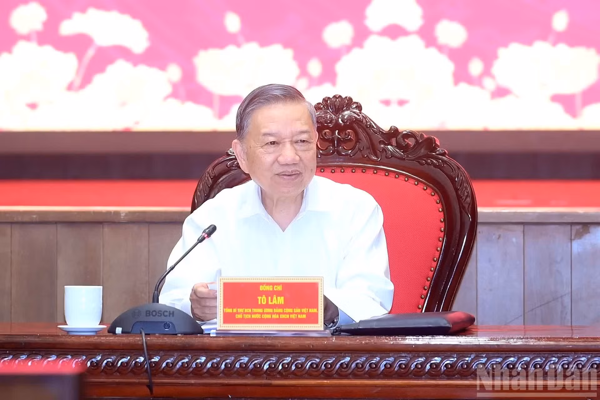 苏林总书记、国家主席发表讲话。