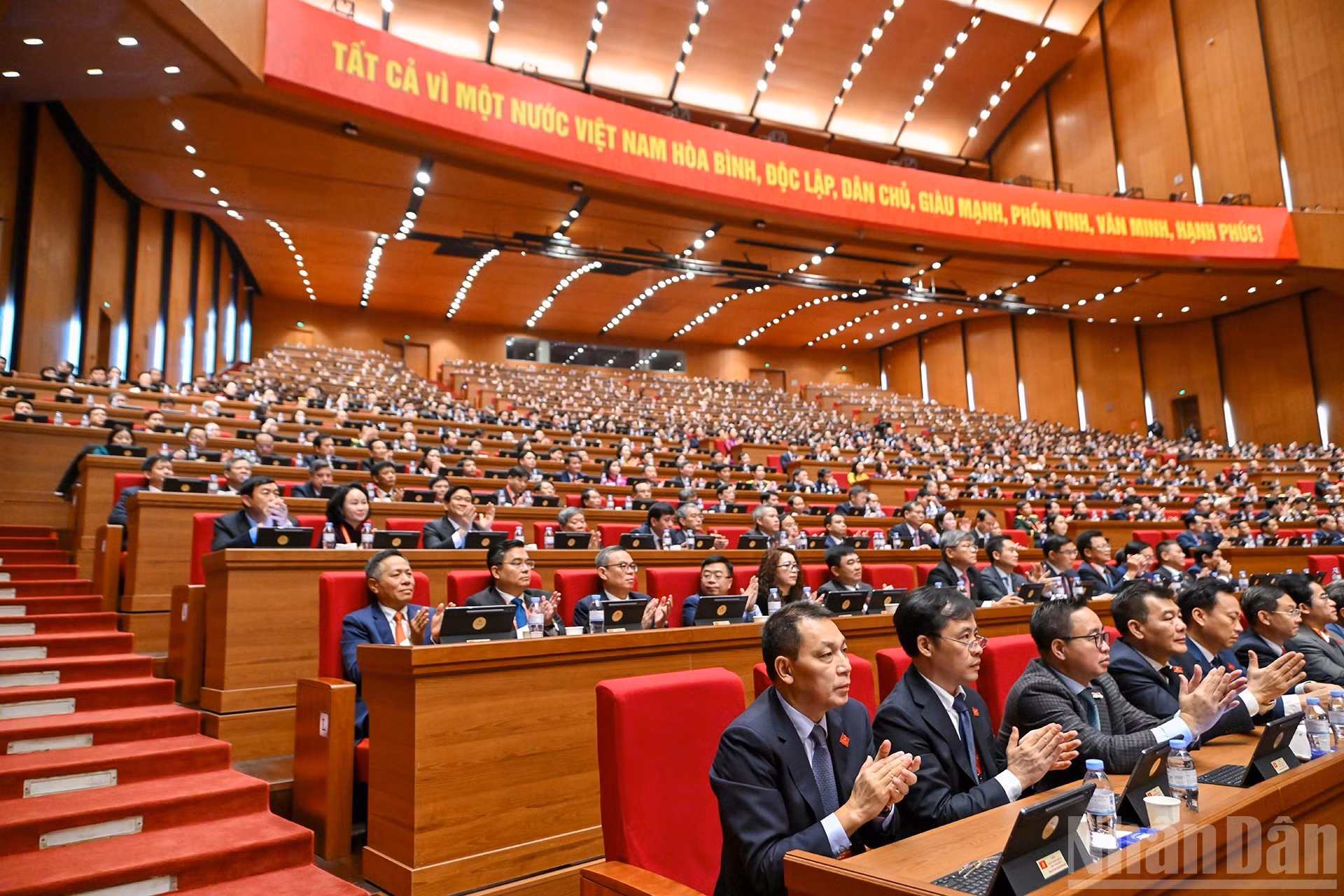 与会代表。