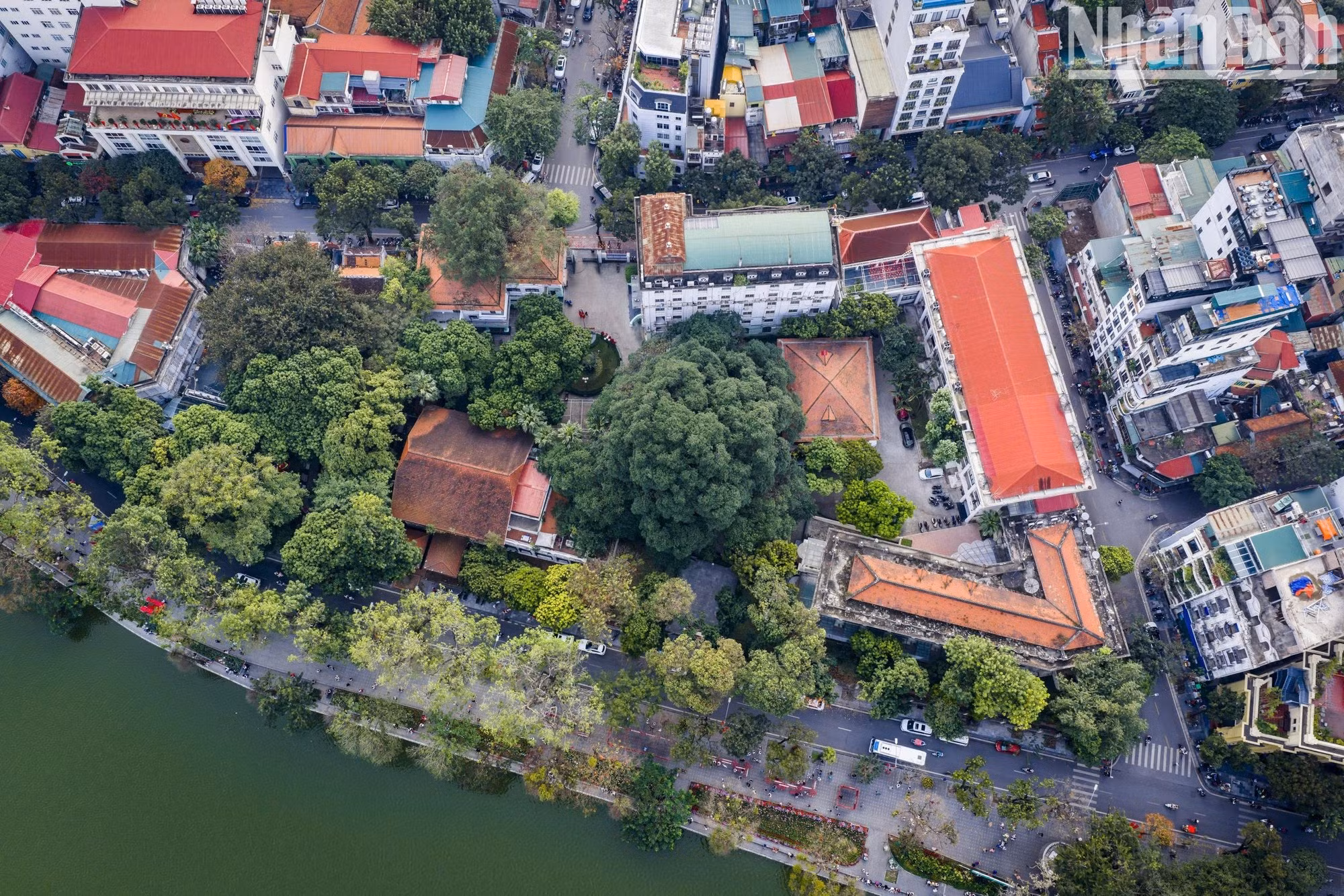 位于河内市还剑湖畔的《人民报》社总部。