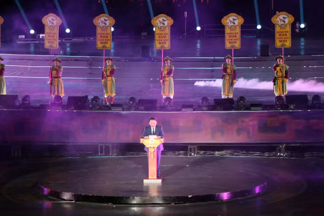 政府副总理梅文正在仪式上发表讲话。（图片来源：越通社）