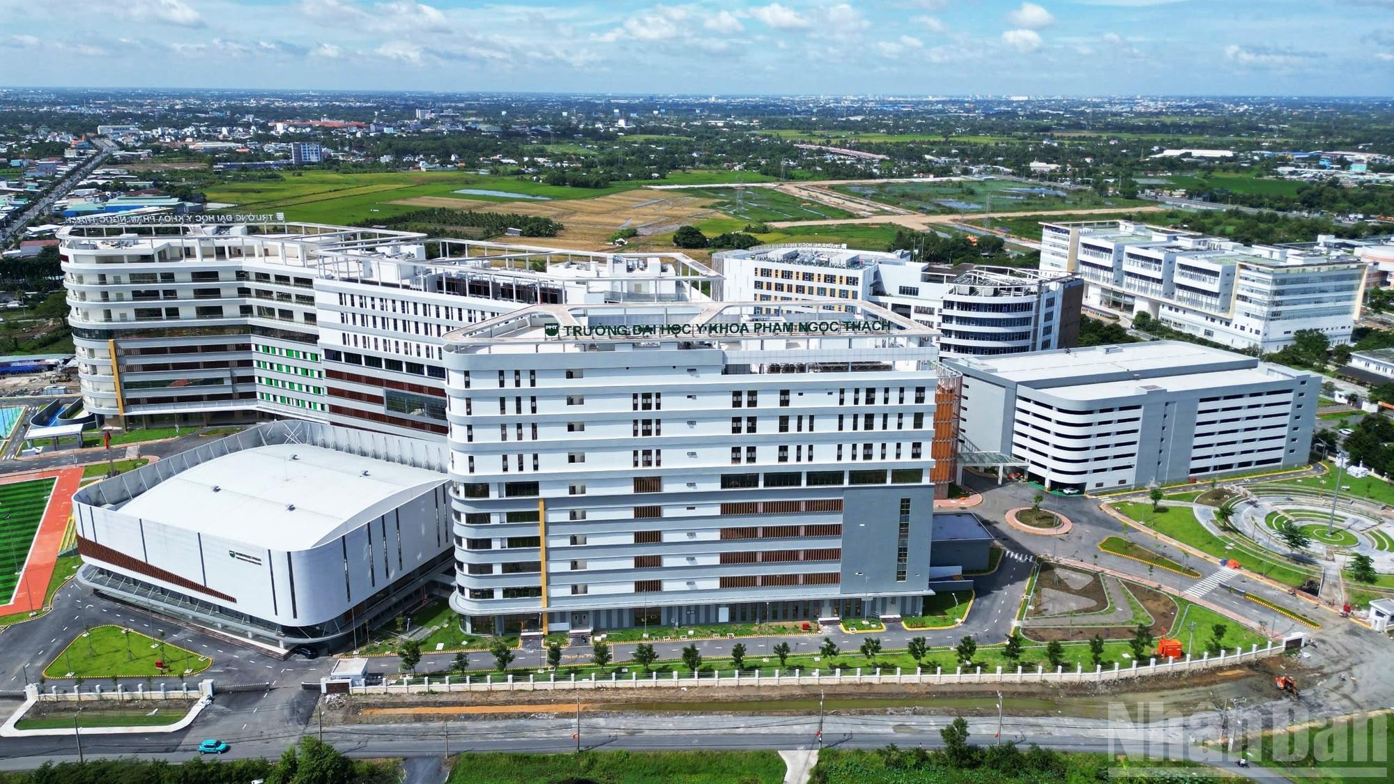 该项目标志着胡志明市高素质医疗人才发展战略的重要进展。 anh-3.jpg