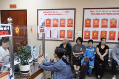 两级地方政府模式获得民群和企业的支持。（图片来源：越通社）