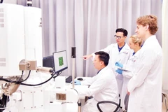 河内科学与技术大学的科研活动。