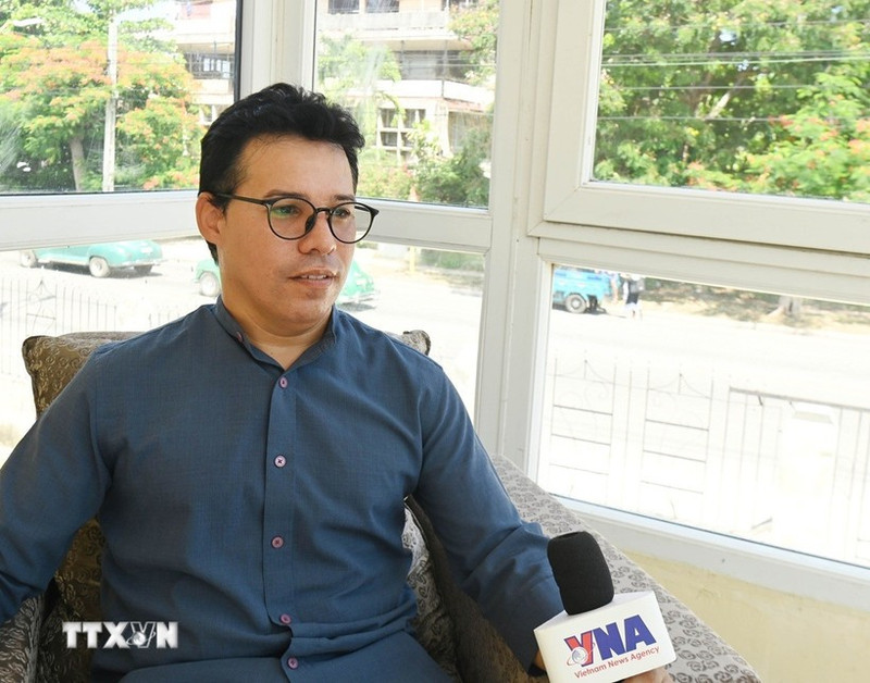 古巴国际政策研究中心高级研究员鲁维斯莱·冈萨雷斯·萨埃斯。（图片来源：越通社）