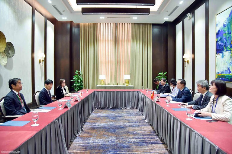 越共中央书记处书记、外交部长黎怀忠。（图片来源：国际报）