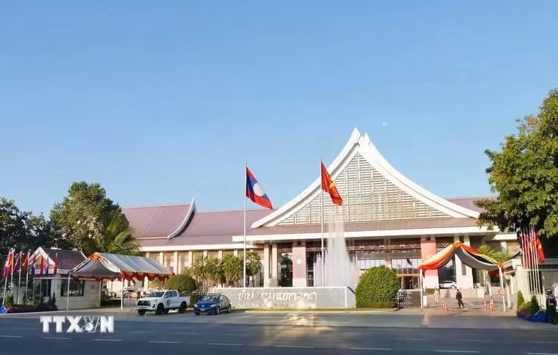 附图：老挝国家会议中心。（图片来源：越通社）