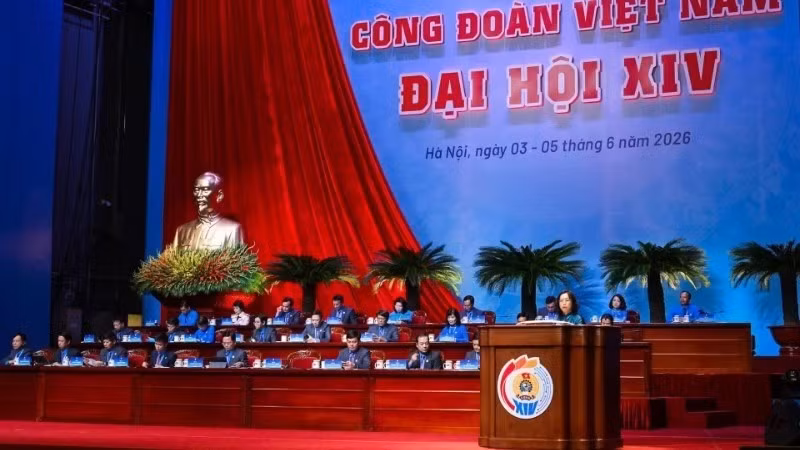 越南工会第十四次全国代表大会第一次会议。（保龙 摄）