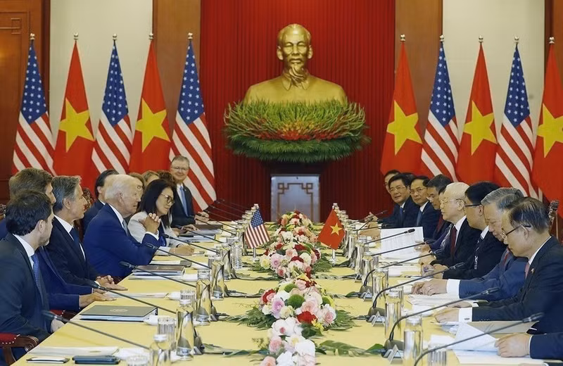 越共中央总书记阮富仲与美国总统乔·拜登于2023年9月10日下午在河内举行会谈。（图片来源：越通社）