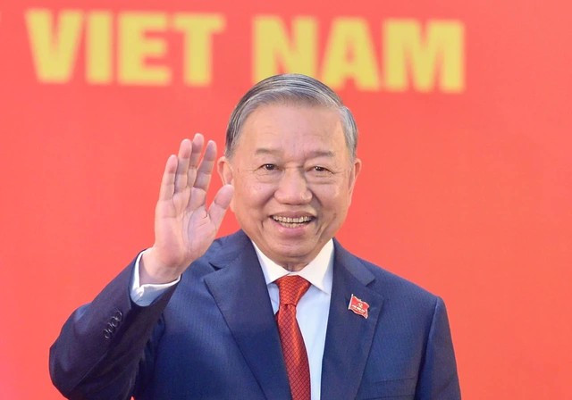 老挝、中国和柬埔寨领导人致电祝贺苏林同志当选越共中央总书记。