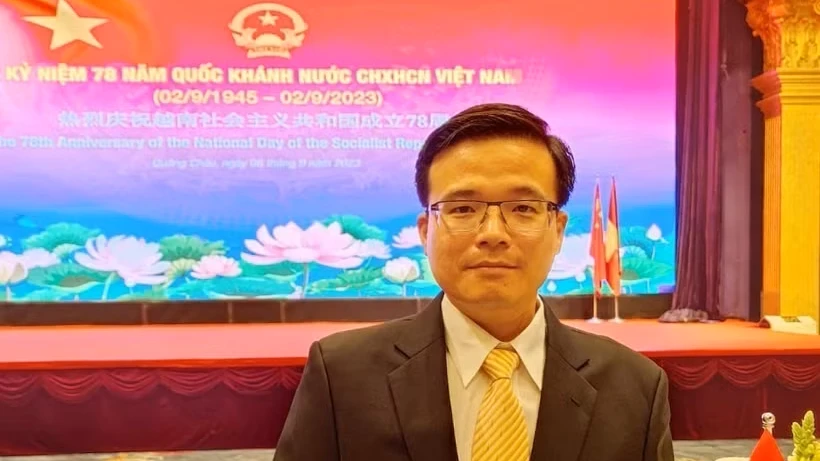 在华越南知识分子对国会主席陈青敏访华之旅充满期待
