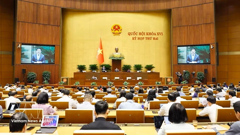 越南第十六届国会第二次会议：建议取消就业服务经营许可证 扩大强制性社会保险参保对象范围