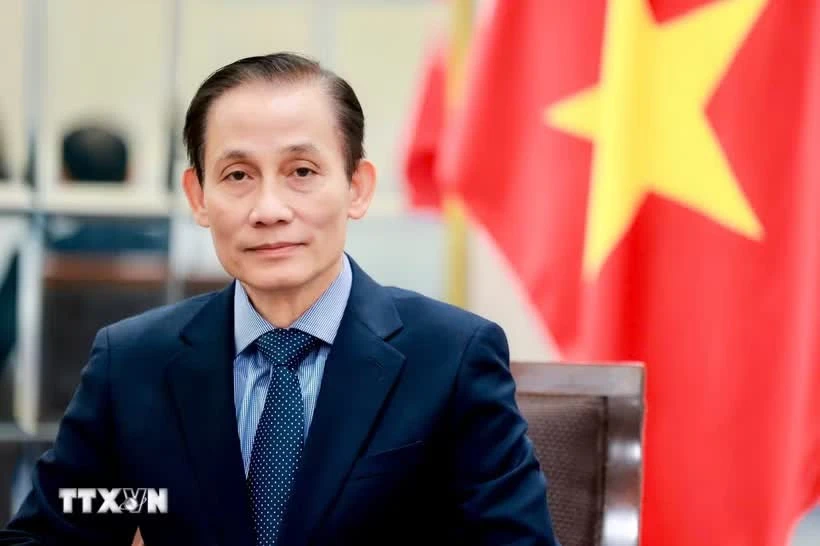 越南外交部长黎怀忠：全面提升越南与丹麦、欧盟和比利时的关系水平