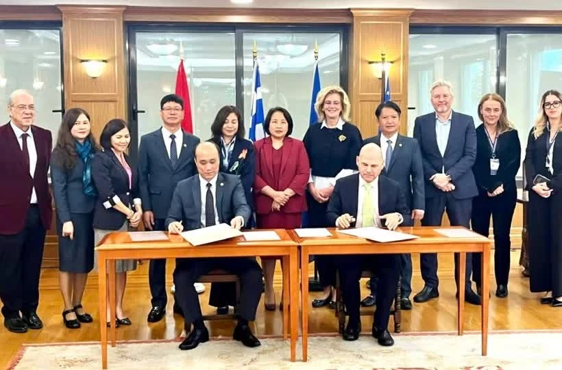 加强越南与希腊教育合作