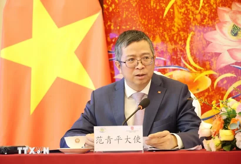 越中挖掘人工智能和数字经济领域合作潜力