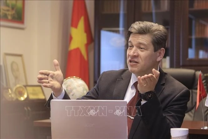 俄罗斯学者：越南提出四个战略转变恰逢其时