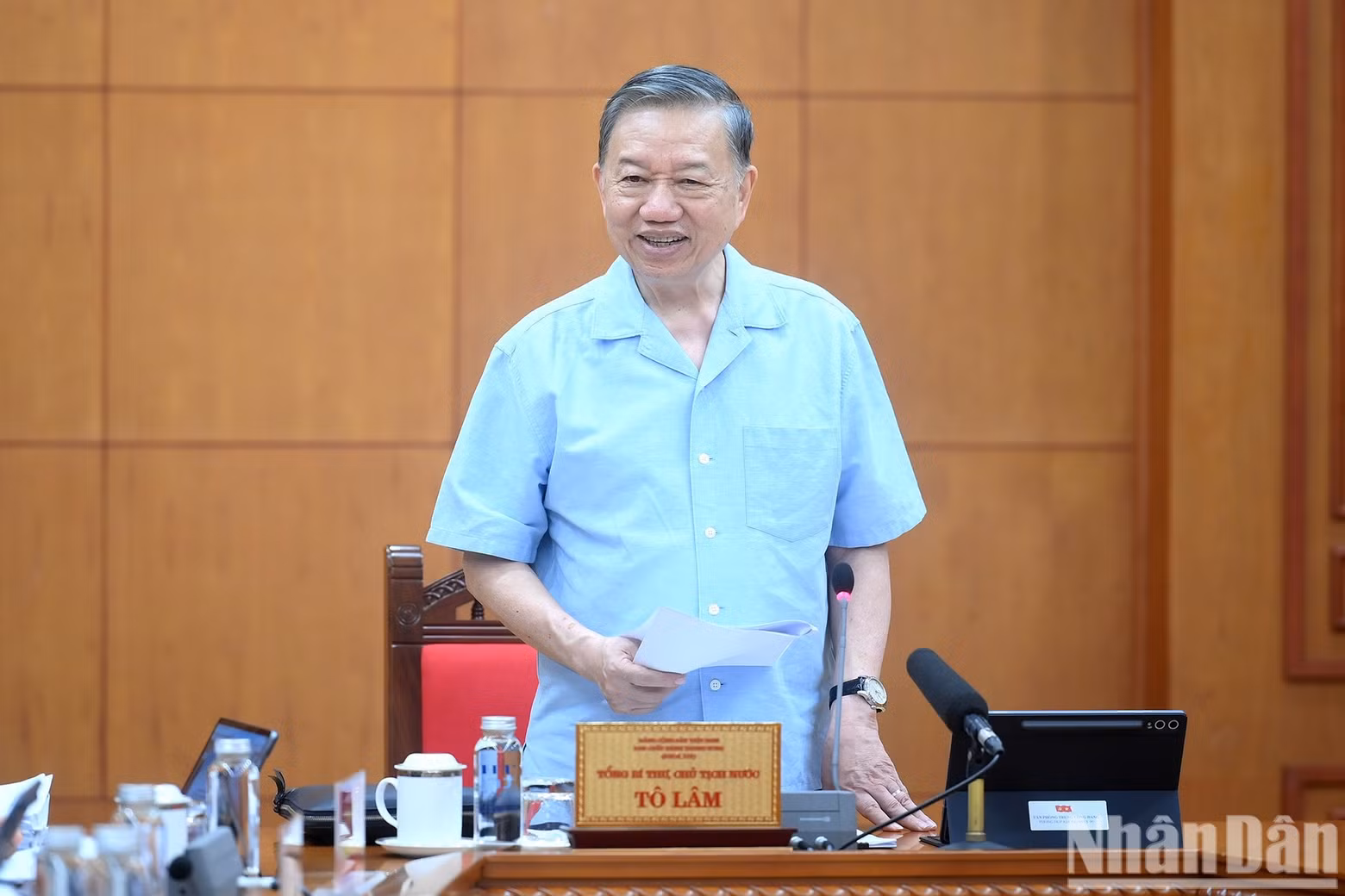 越共中央总书记、国家主席苏林与中央组织部举行工作会议【组图】 ảnh 1 越共中央总书记、国家主席苏林与中央组织部举行工作会议【组图】 ảnh 1