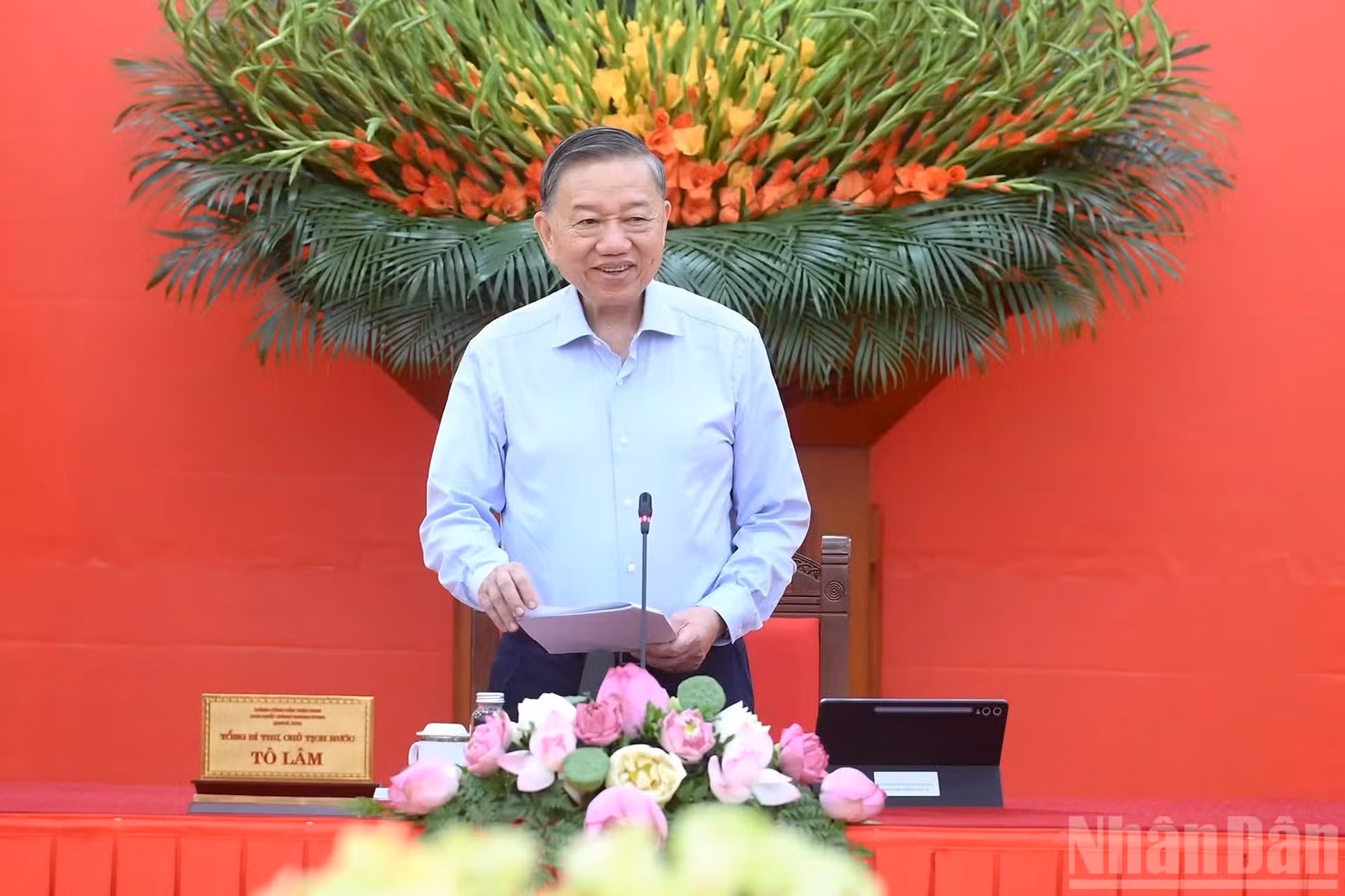 越共中央总书记、国家主席苏林在会上发表指导性讲话。
