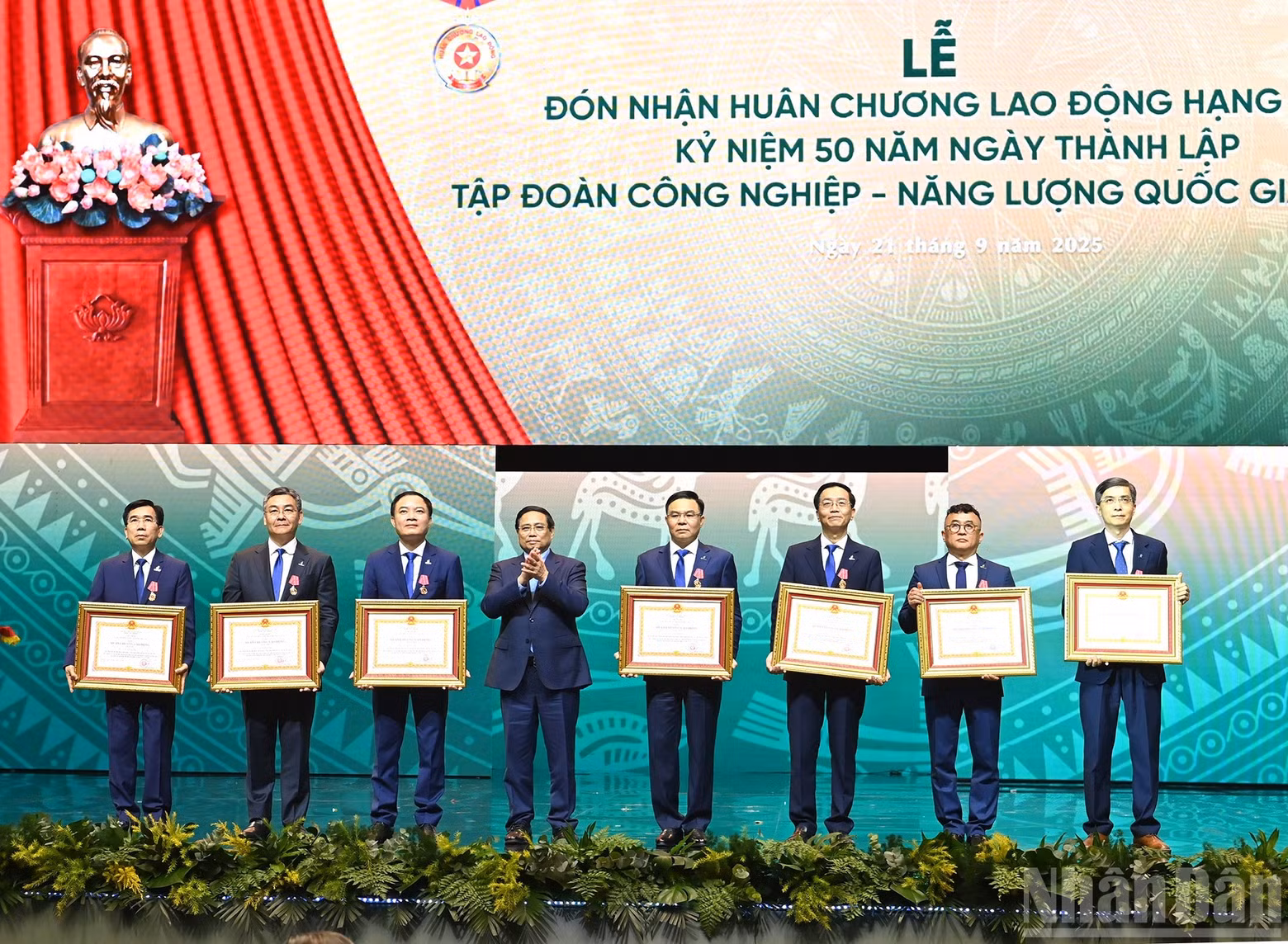 lam-7-9727.jpg