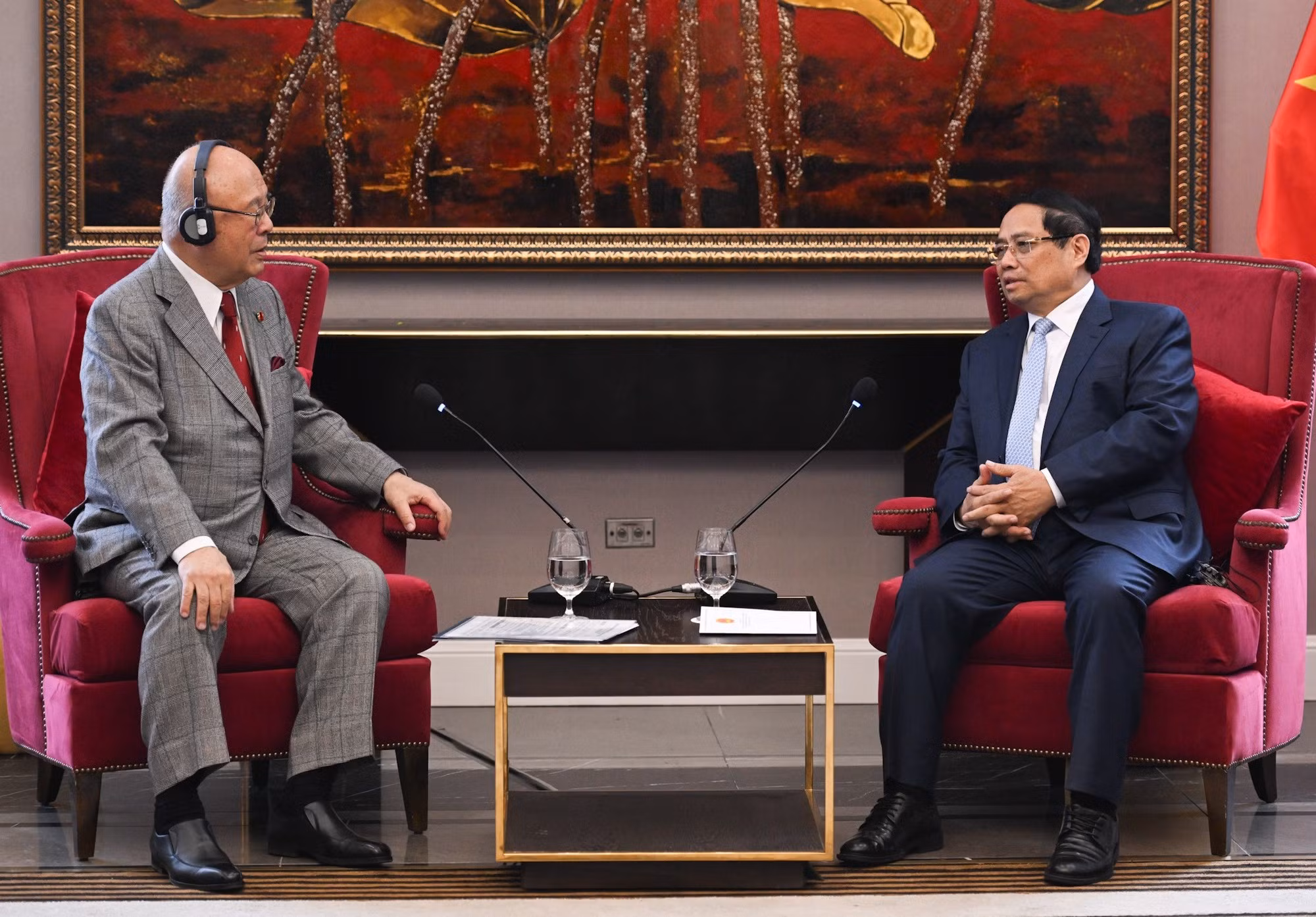 范明正总理会见日越友好议员联盟特别顾问武部勤。