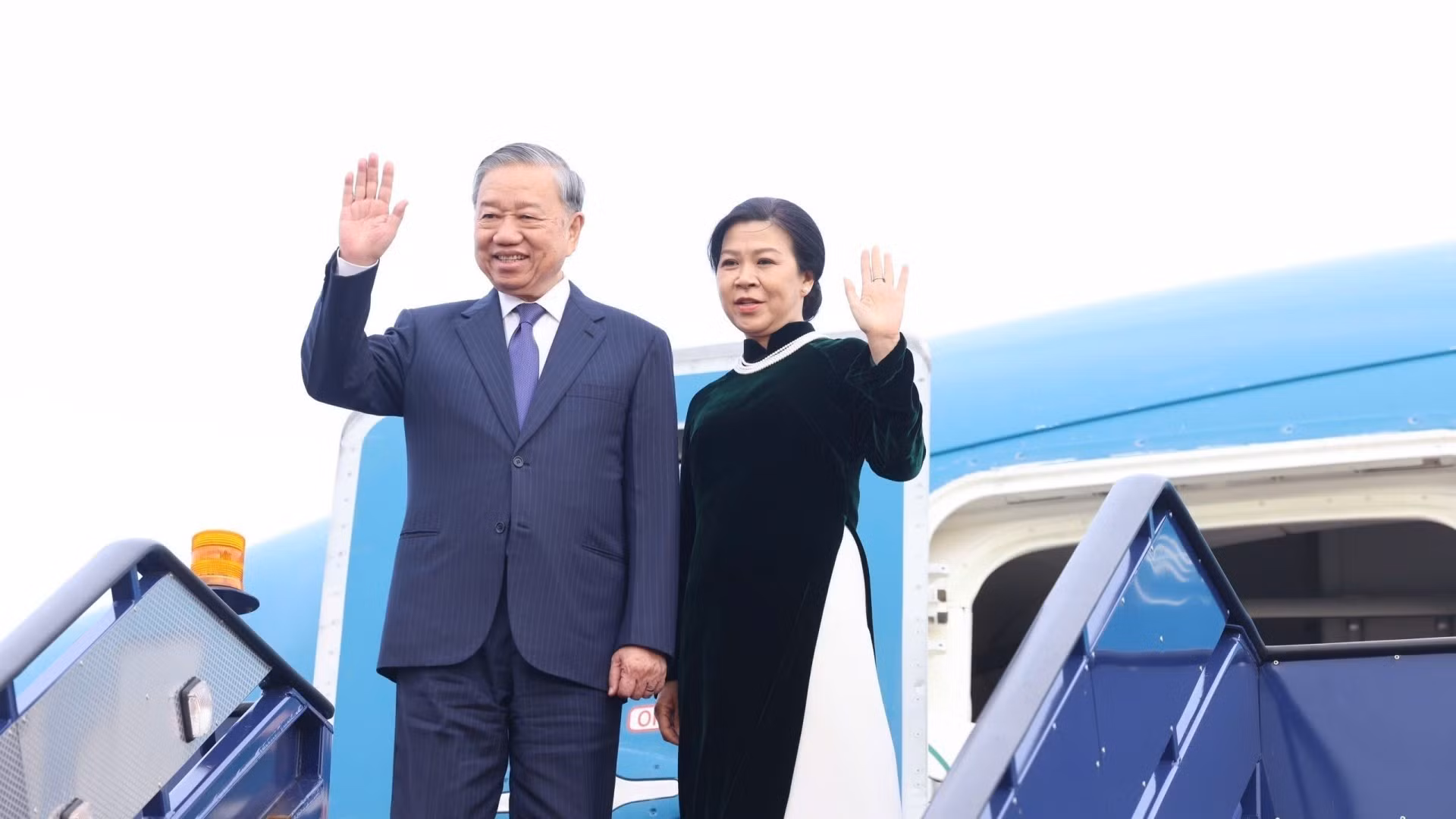 越共中央总书记圆满结束对大不列颠及北爱尔兰联合王国进行正式访问之行【组图】