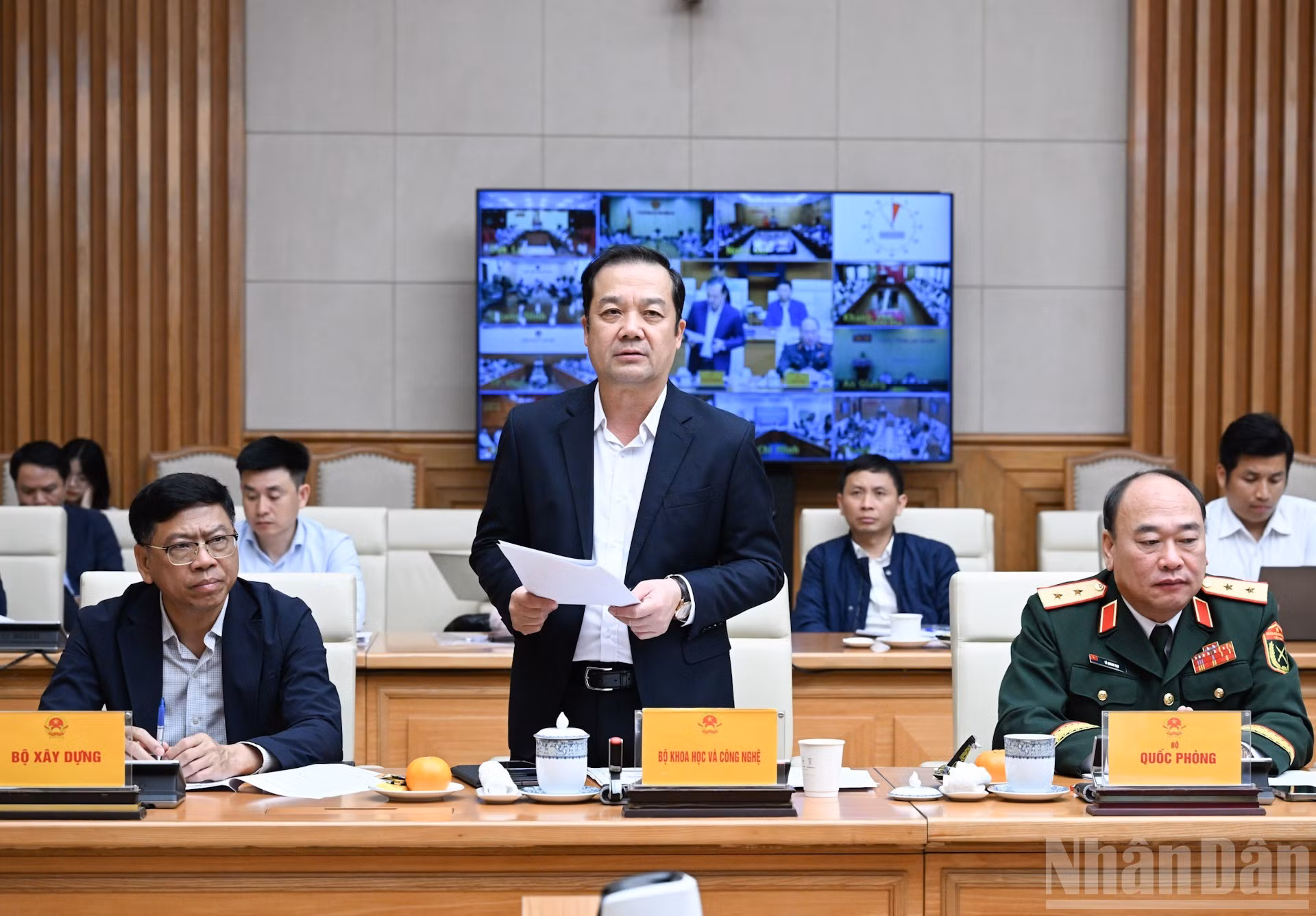 科学与技术部副部长范德龙在会上发表讲话。