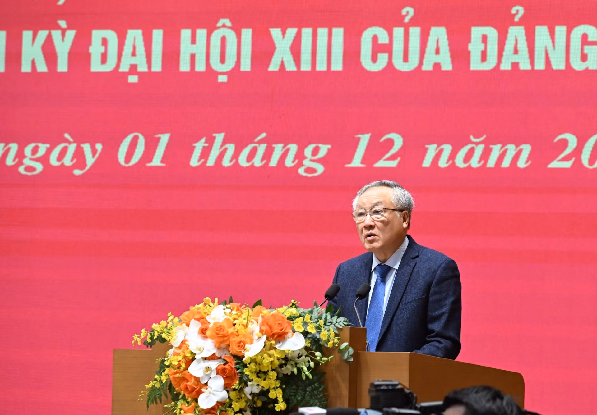 越共政府党委常务副书记、越南政府常务副总理阮和平在会上发表讲话。