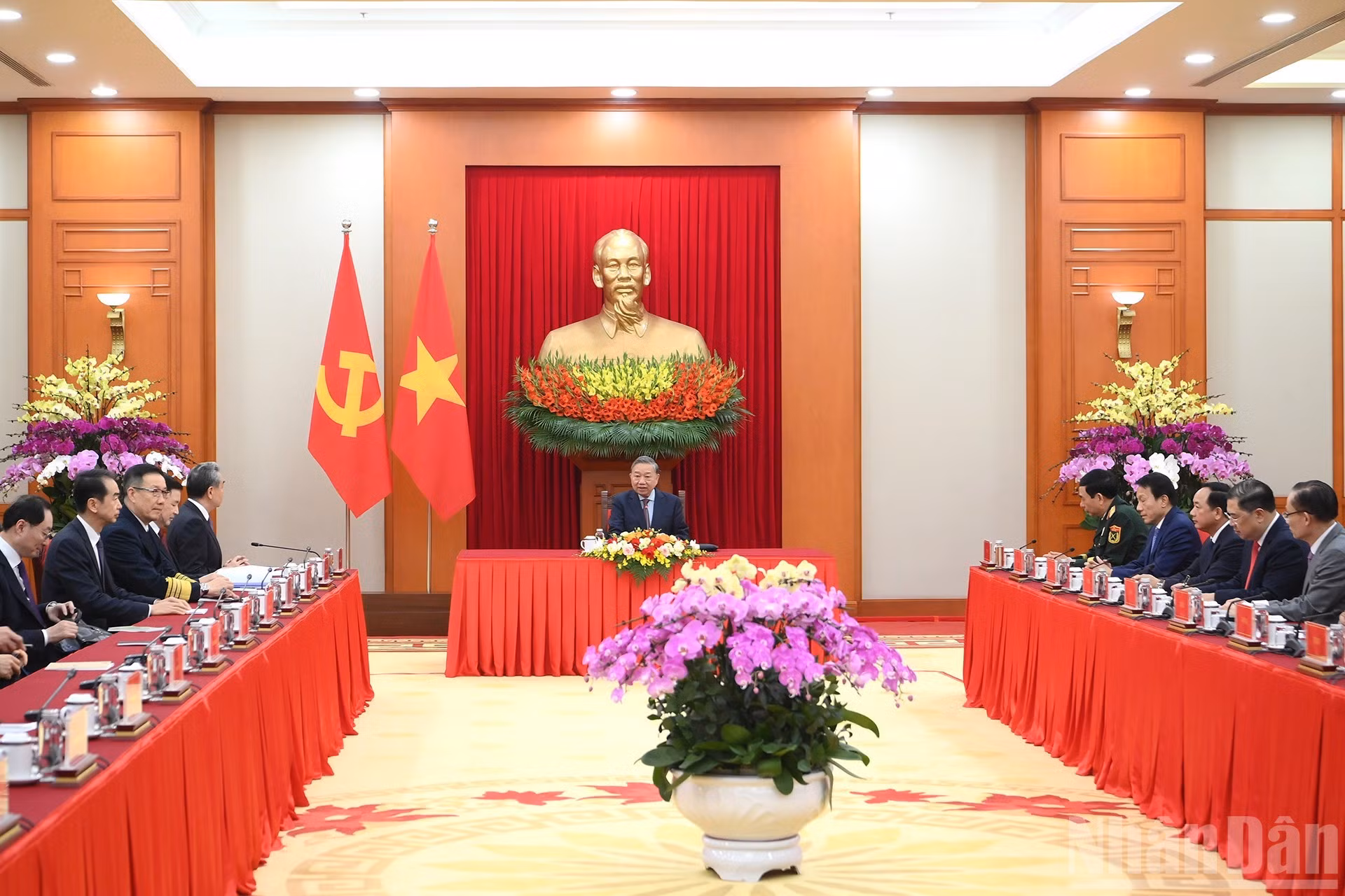 会见场景。