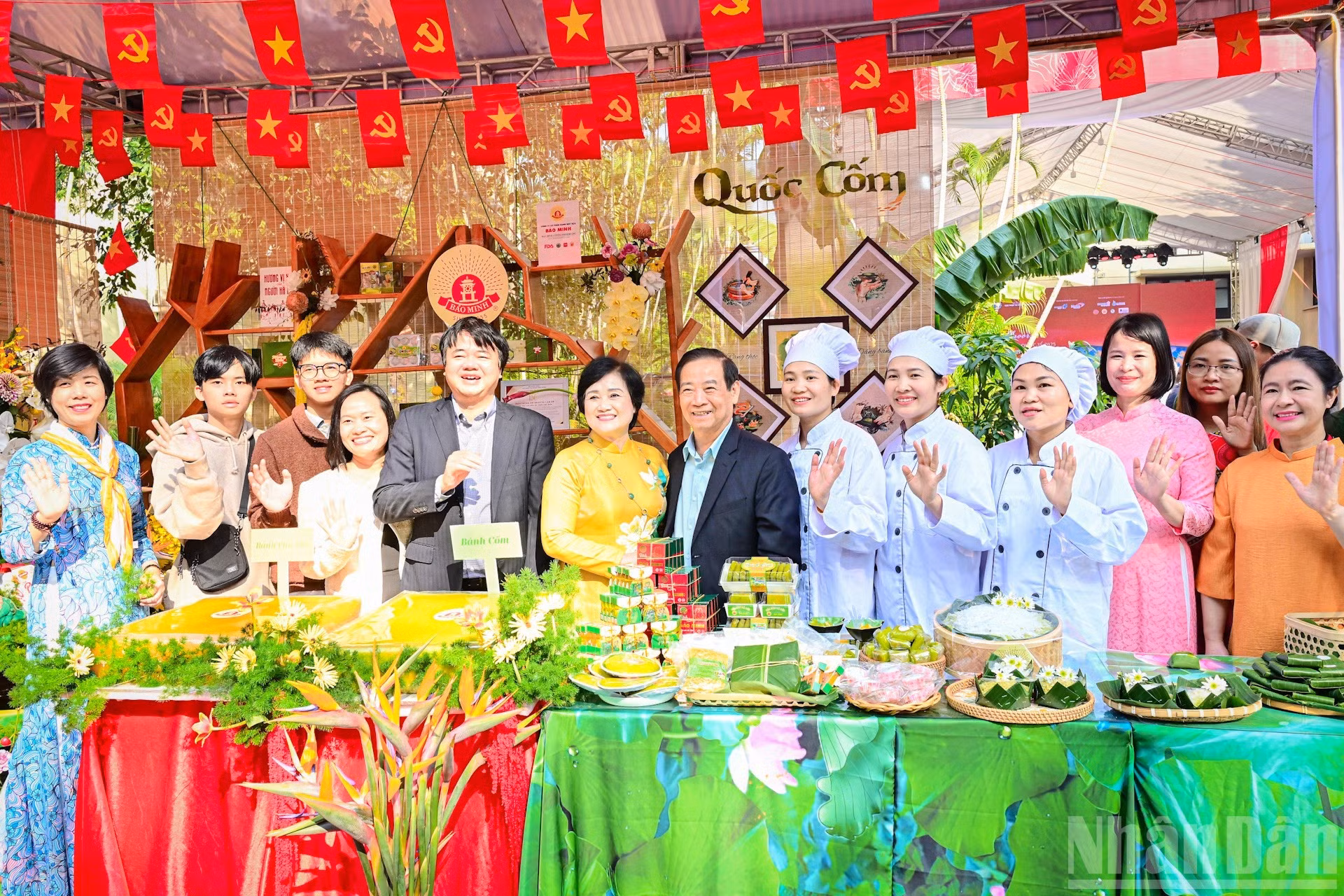 今年的美食文化节规模更大、性质更丰富，不仅是一次普通的交流活动，而成为美食文化交流、友好精神、分享与国际团结的象征。