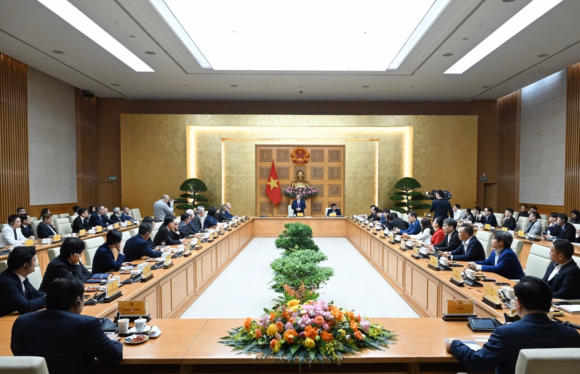 会见场景。