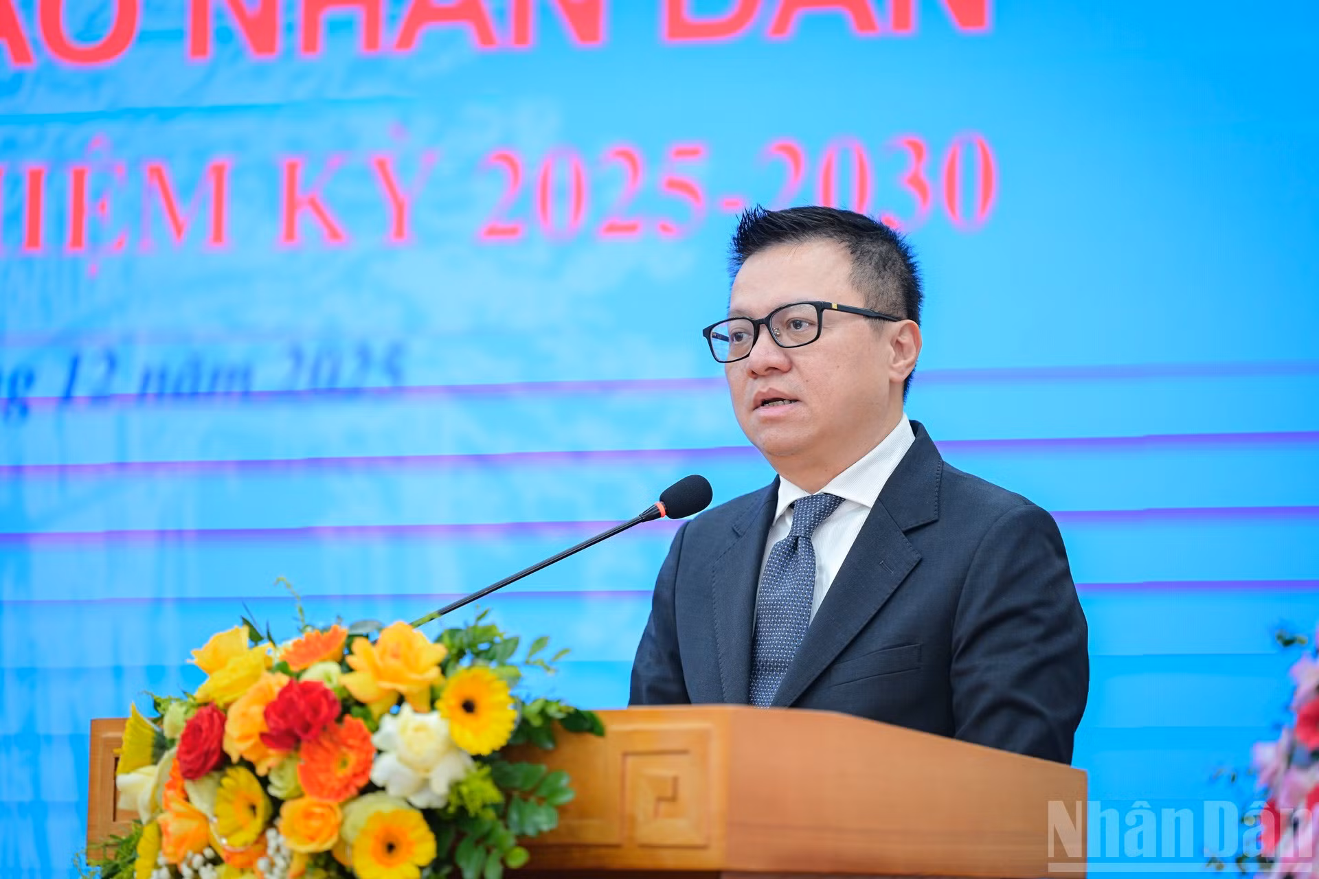 黎国明同志在会上发表指导性讲话。