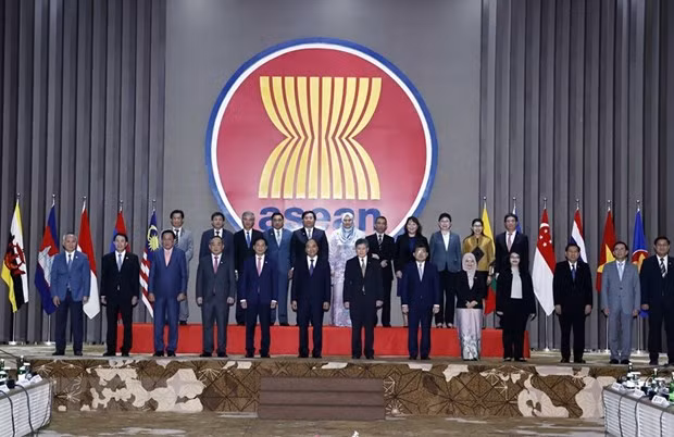 越南国家主席阮春福会见东盟秘书处领导。