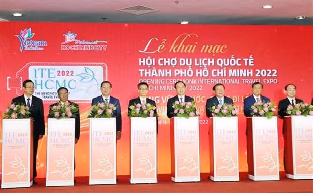 第16届胡志明市国际旅游博览会开幕仪式。（图片来源：越通社）