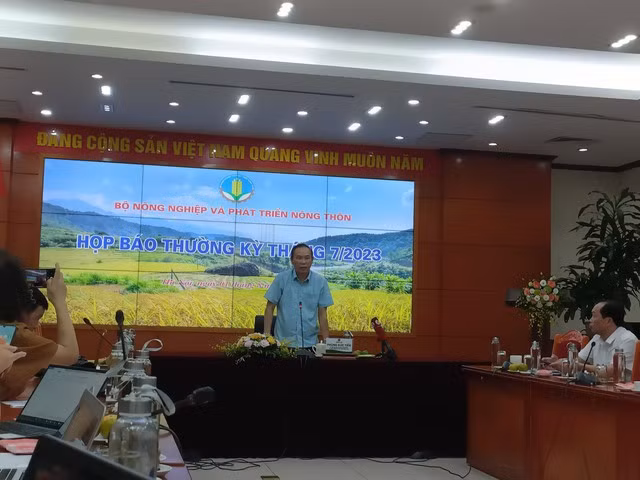 会议场景。