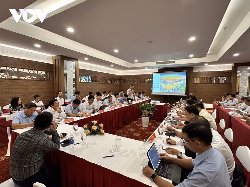 会议场景。（图片来源：vov.vn）