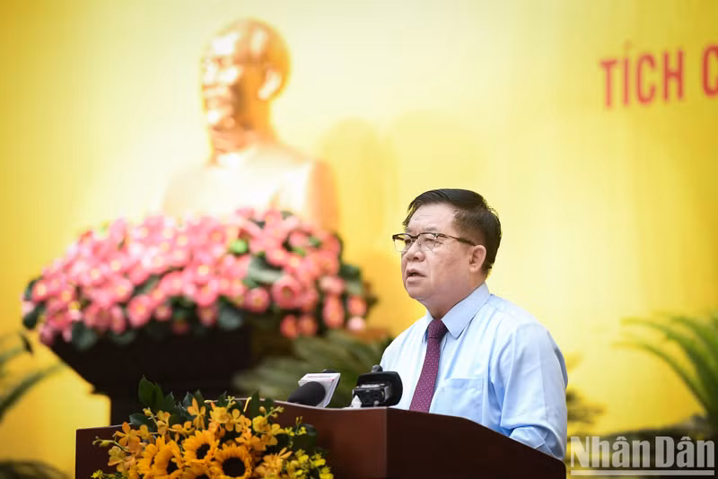 积极创新和提高导向能力、宣传效果，并将其于购买、阅读、实践党报、杂志相结合【组图】 ảnh 11