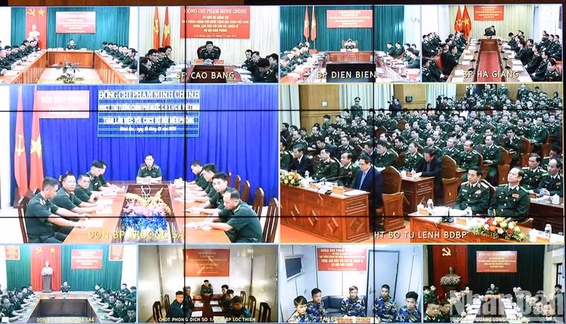 各位代表以视频方式出席工作会谈。