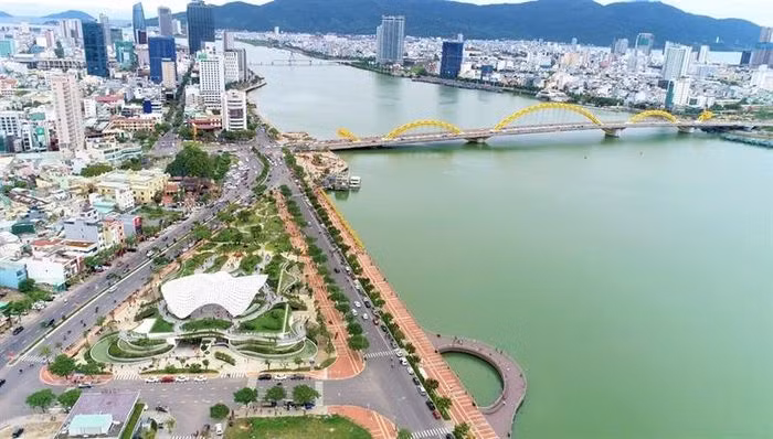 岘港市一角。